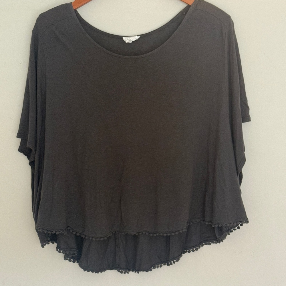 Zara Women's Charcoal Swing High Low Blouse Size S‎